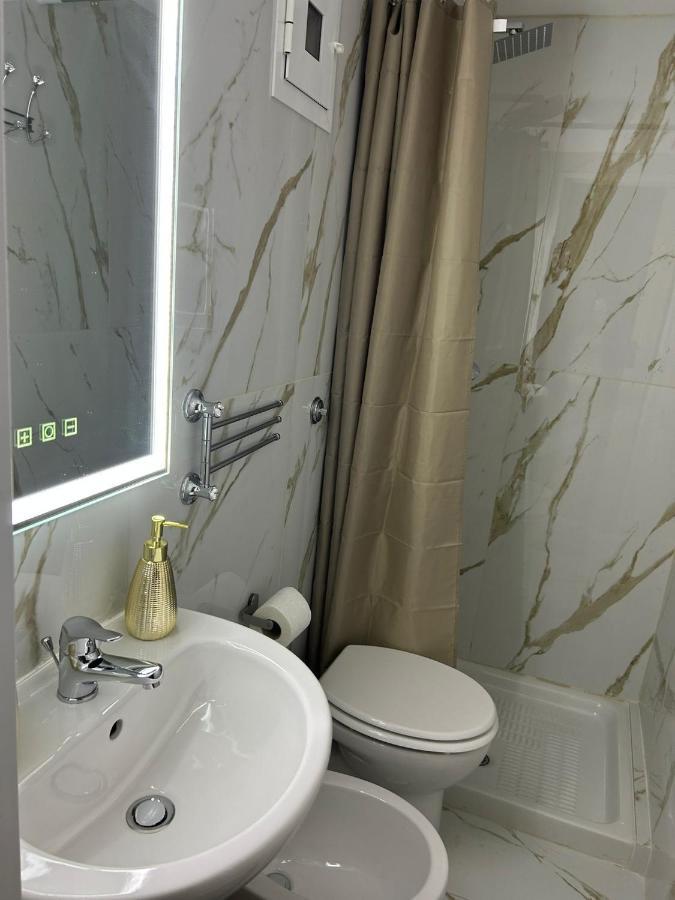 Valeryroom Naples Luaran gambar