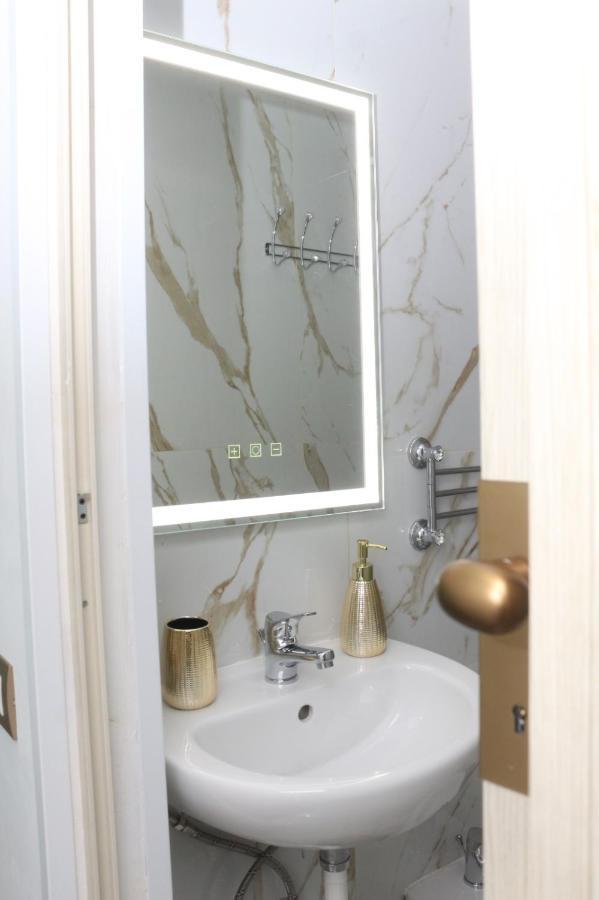 Valeryroom Naples Luaran gambar